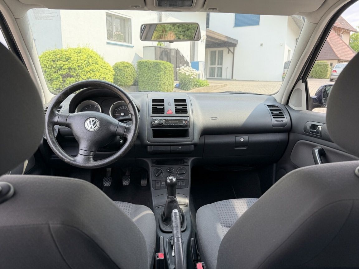 VW Automobili: VW Polo 9N 1.2 60 PS – Usato da Oberönz venduto da lev_j57j 7