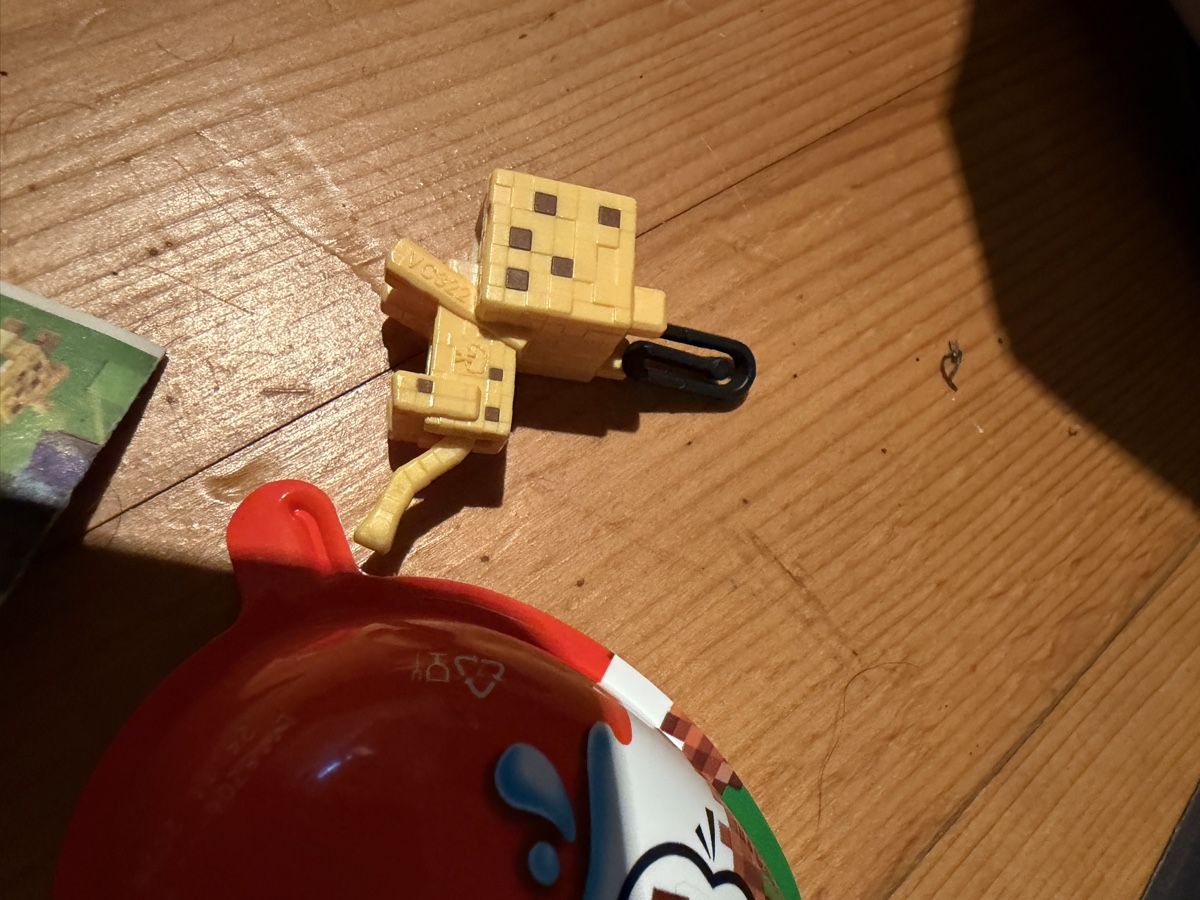 Figurines: Minecraft, ocelot, Kinder Joy  – Neuf avec emballage d'origine à Rochefort par ise_c7lc 1
