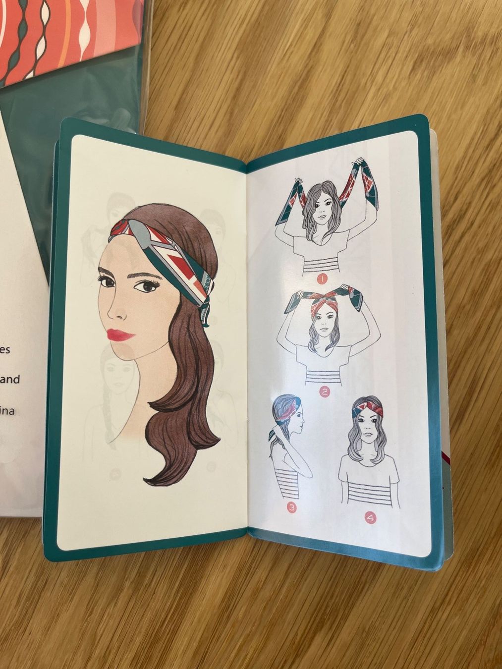 Foulard & Sciarpe: Haar- und Halstuch/ Schal – Nuovo e nell'imballaggio originale da Marthalen venduto da legolas17 3
