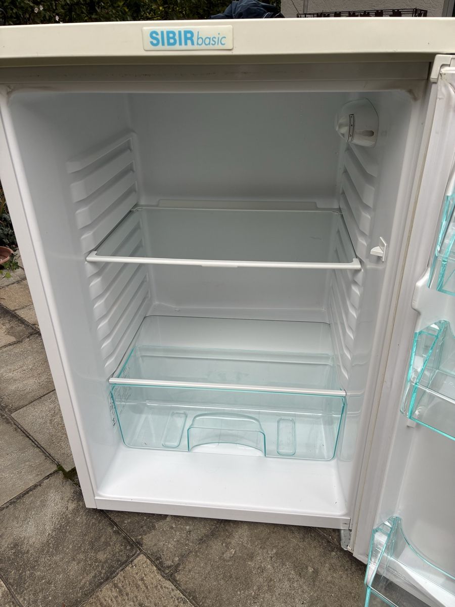 Kühlschrank: Kühlschrank SIBIR basic KSC 1301 A+ freistehend – Gebraucht aus Wallisellen von G000ze 2