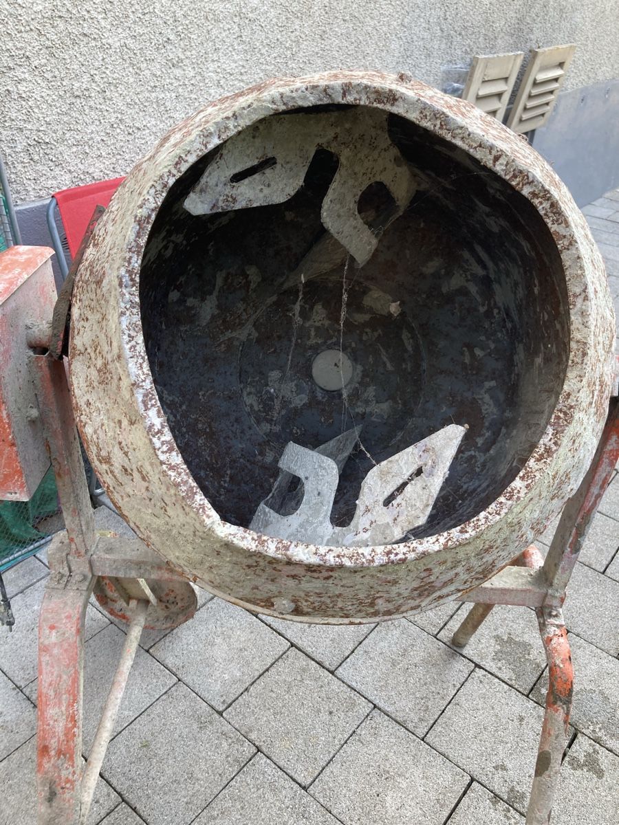 Tutte le macchine: Lescha Betonmischer – Usato da Schlieren venduto da Flower5 3