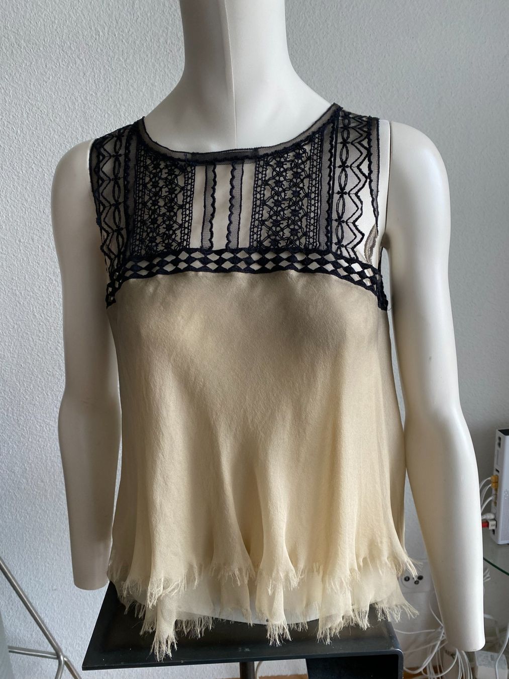 Top: Alberta Ferretti Seiden-Top zweilagig – Nuovo (secondo la descrizione) da Zürich venduto da Gemi 1