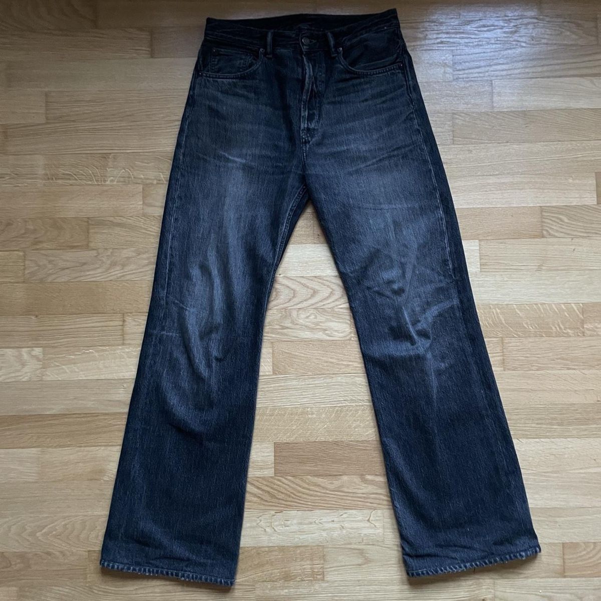 Acne Studios Jeans: Acne Studios 2021M Bootcut Jeans Black – Usato da Zürich venduto da sam_g2zl