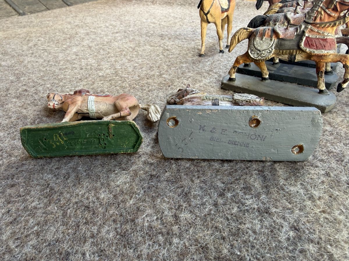 Spielzeuge: 13 figurines de chevaux – Gebraucht aus Fribourg von Ardoffel 2