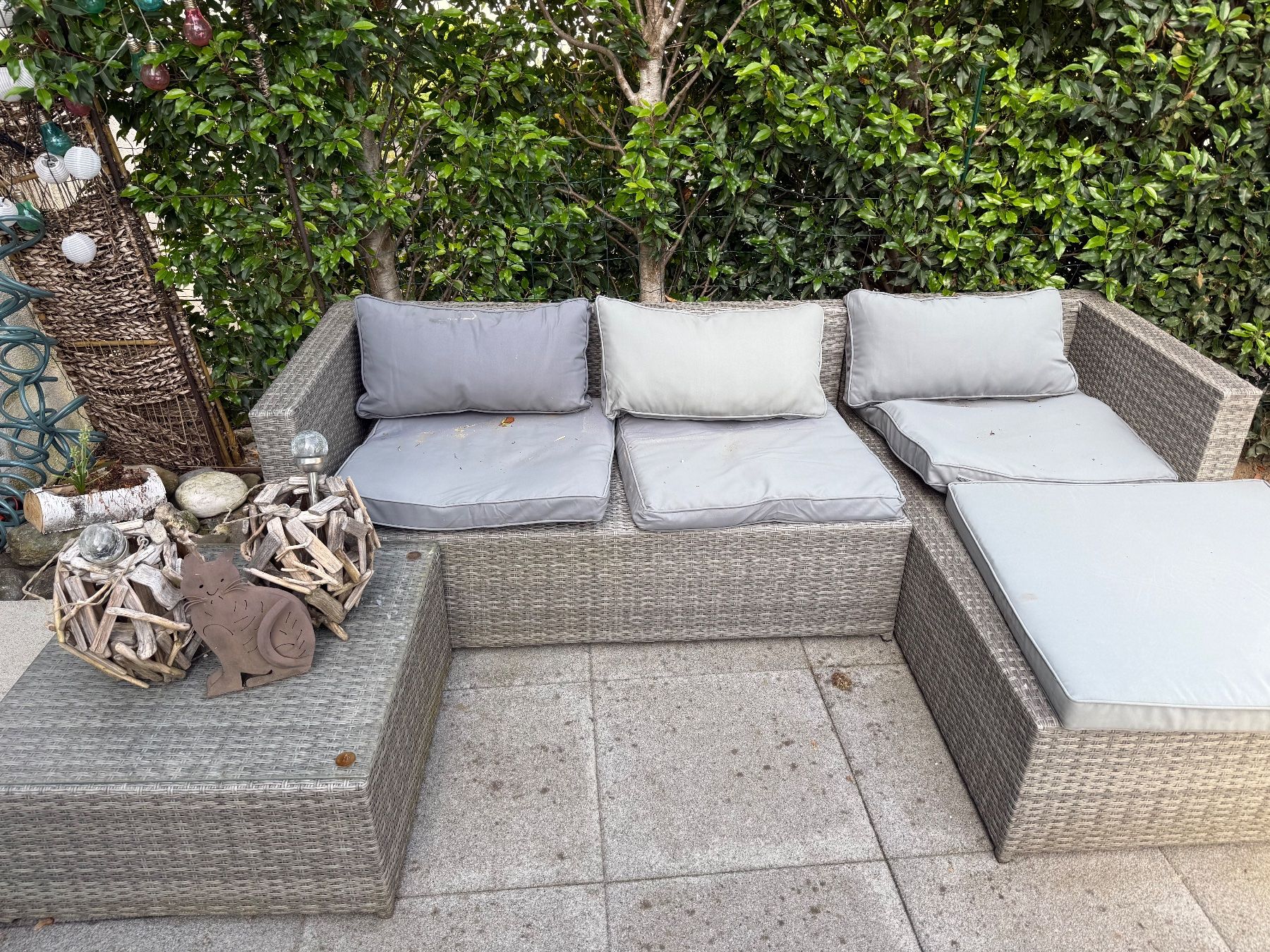 Divani: Gartensofa und Tisch – Usato da Gattikon venduto da car_my9m