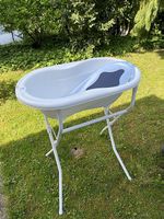 Babybadewanne inkl. Gestell und Kleinkindeinsatz