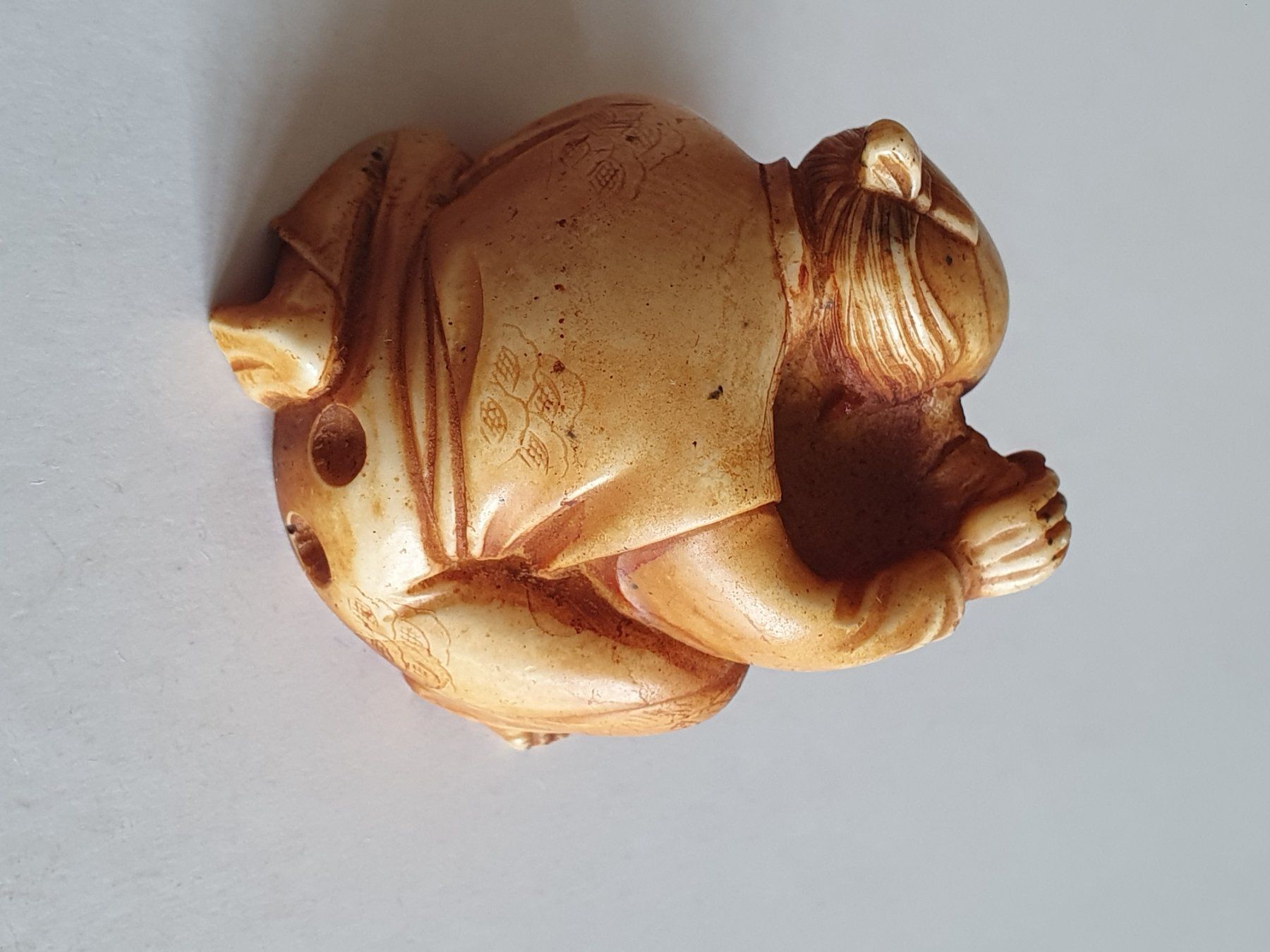 Statuette: Netsuke – Usato da Fribourg venduto da Fineartsukiyo 2