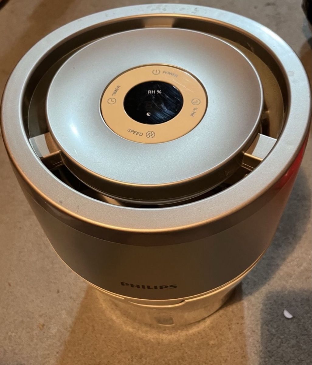 Philips Umidificatori d'aria: Philips Luftbefeuter mit 1 Filter – Usato da Udligenswil venduto da nwal 1