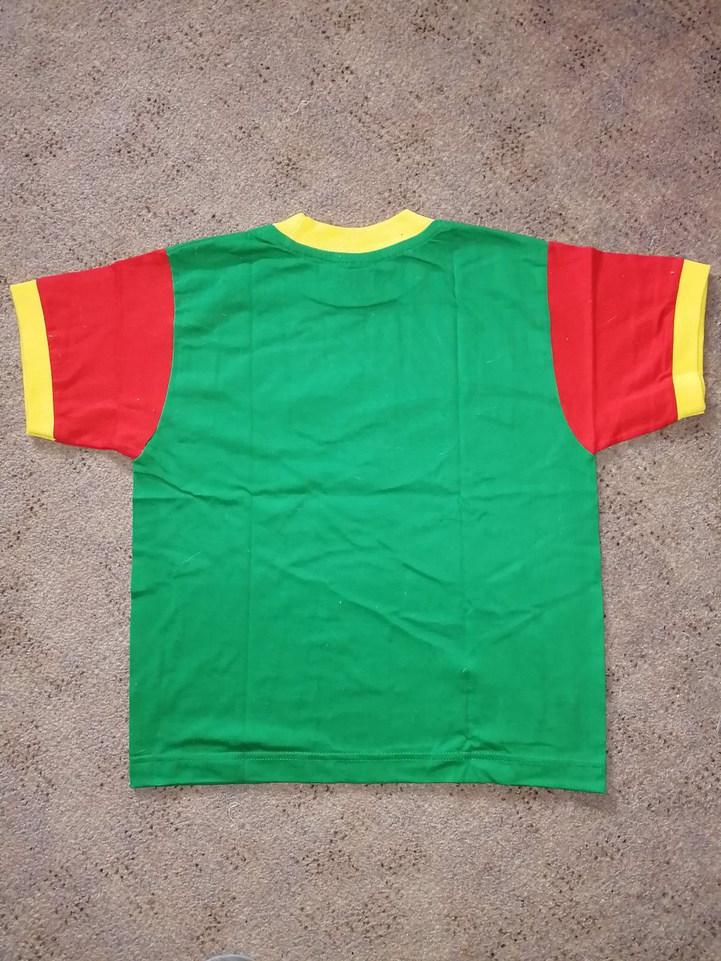 Hemden, T-Shirts & Polos: Kinder-T-Shirt Gr. 6/116 – Neu und originalverpackt aus Buchrain von nat_pl5p 1