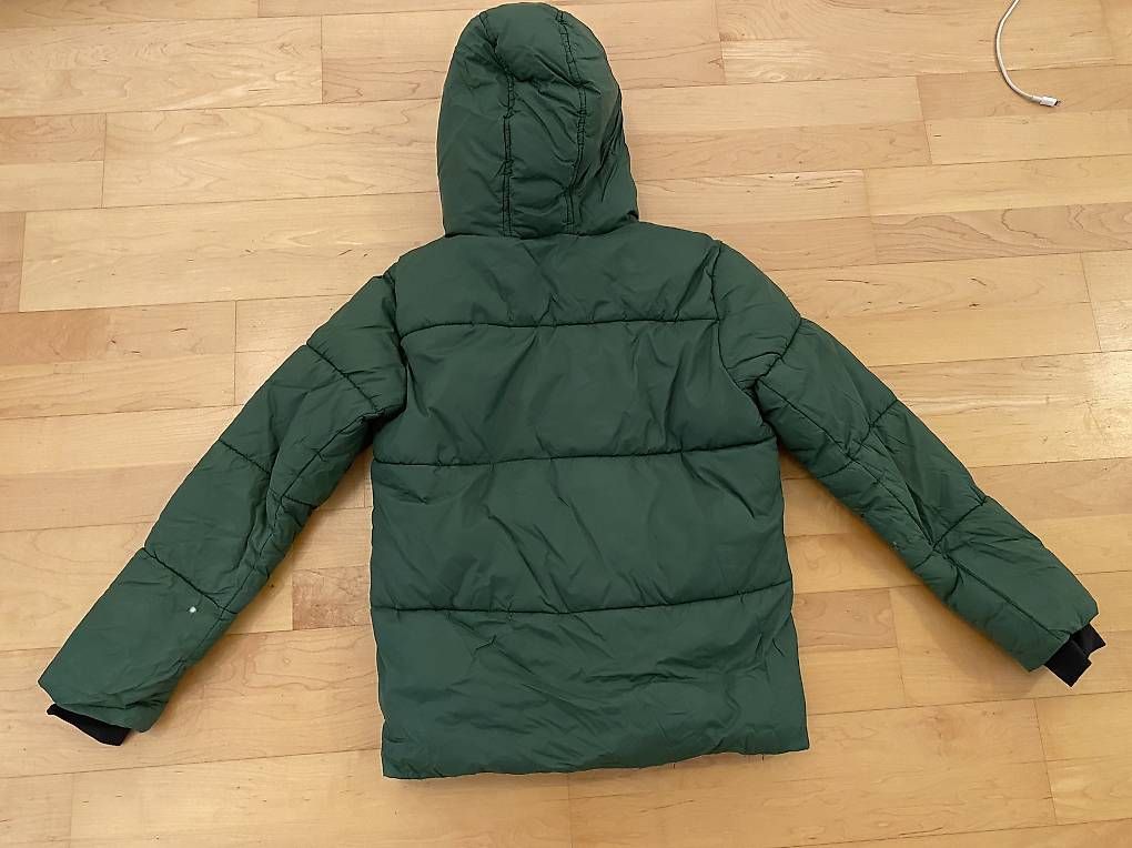 Giacche & Cappotti: Winterjacke grün Gr. 140 – Usato da Ostermundigen venduto da Mayabel234 2