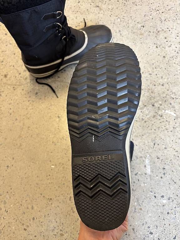 Sorel Scarpe da uomo: Sorel Winterschuhe Gr. 44 / wie neu – Usato da Zug venduto da Sienna78 2
