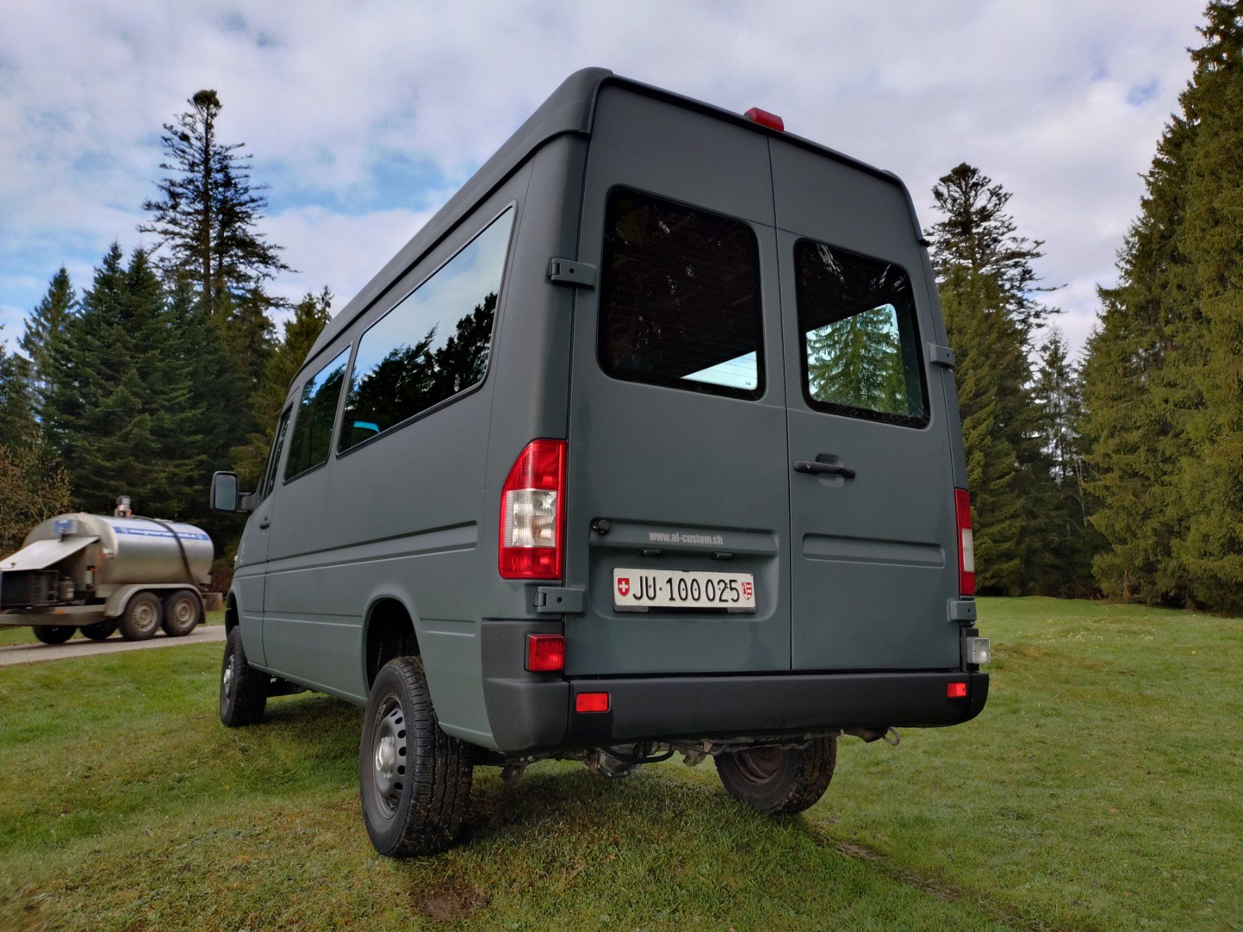 Veicoli da campeggio: Sprinter 313CDI 4x4 – Usato da Chevenez venduto da inouit 2