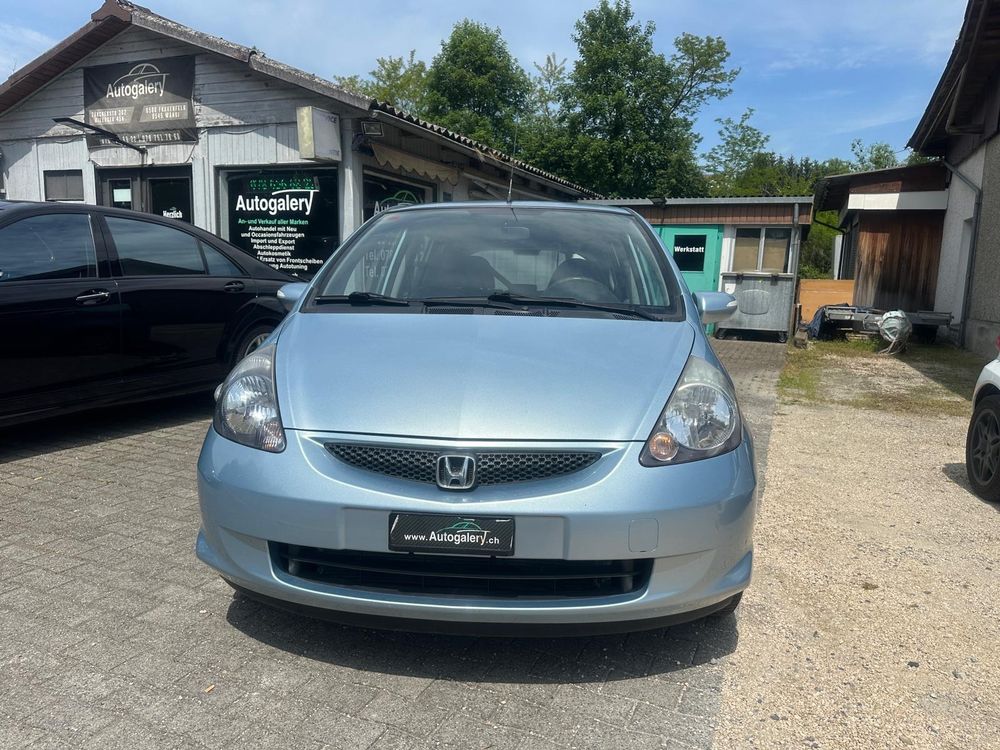 Honda Automobili: Honda Jazz  1.4,mit rest MFK,Sehr Sparsam,Klima,Sehr gut – Usato da Wängi venduto da AA3 1