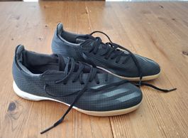 Adidas Hallenschuhe Gr.42 1/2