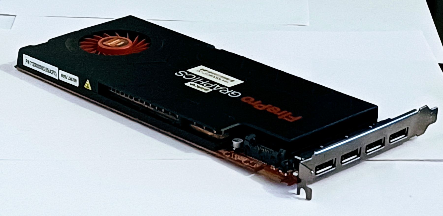 Amd Grafikkarten: Barco MXRT 7500 4GB GDDR5 4× Displayport Display Controller – Gebraucht aus Zürich von Sashaaa