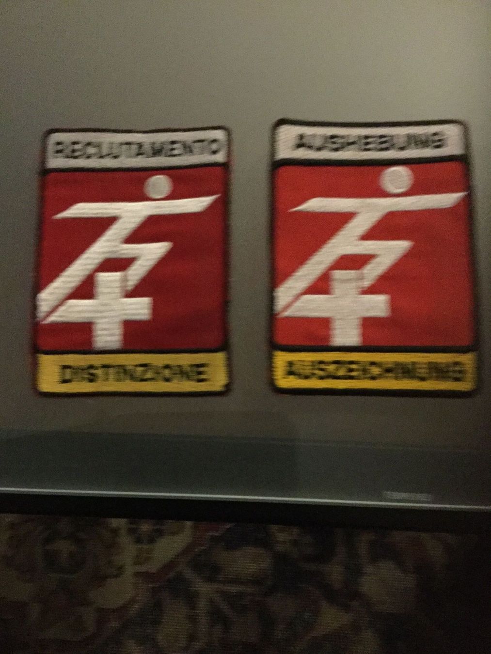 Armée suisse Plaquettes & Badges: Aushebung armee – D'occasion à Morbio Inferiore par Ecod