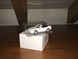 Porsche 944 Cabriolet 1/43 no Minichamps
