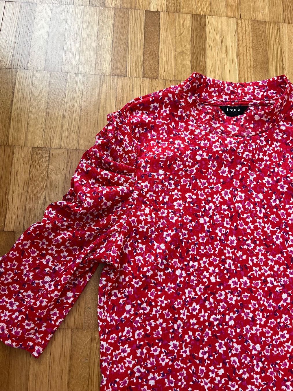 Blusen: LINDEX Rote Bluse, Blumenmuster, 3/4 Arm, Gr. S – Neu (gemäss Beschreibung) aus Jona von Good_luck1_ 1