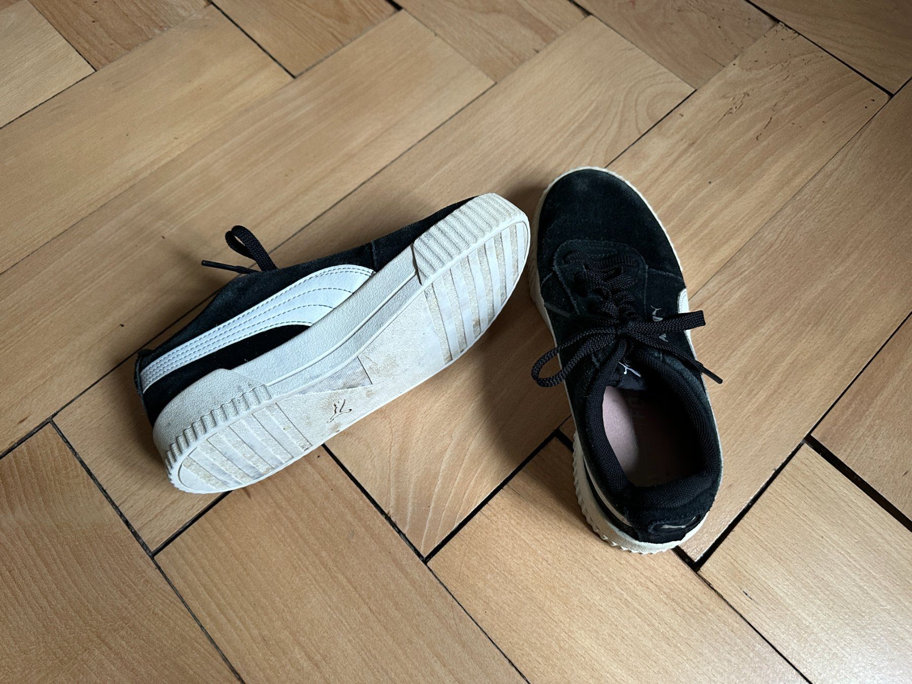 Puma Damenschuhe: PUMA - Sneaker schwarz-weiss 36 – Gebraucht aus Zürich von Diazaio 3