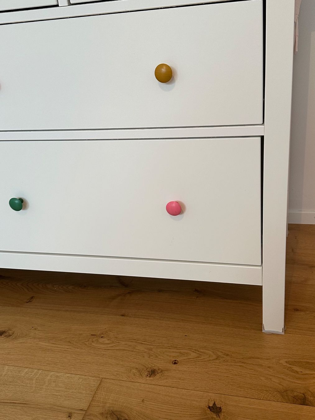 Cassapanche: HEMNES Kommode mit 8 Schubladen Ikea – Usato da Herrliberg venduto da SAY10 5