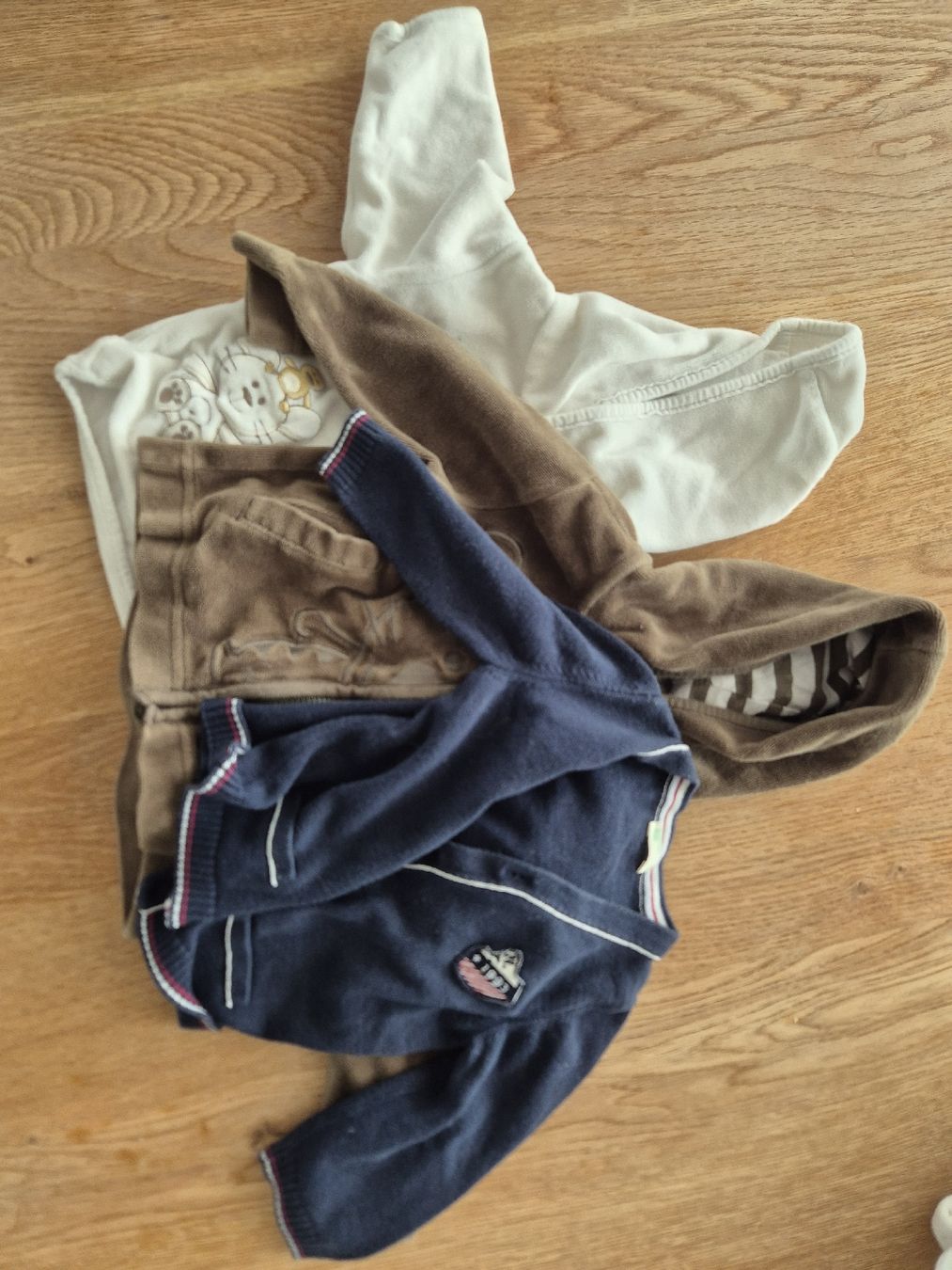 Kleiderpakete & -sets: Grosses Kleiderpaket Grösse 62 – Gebraucht aus Tuggen von Sarabaet 5