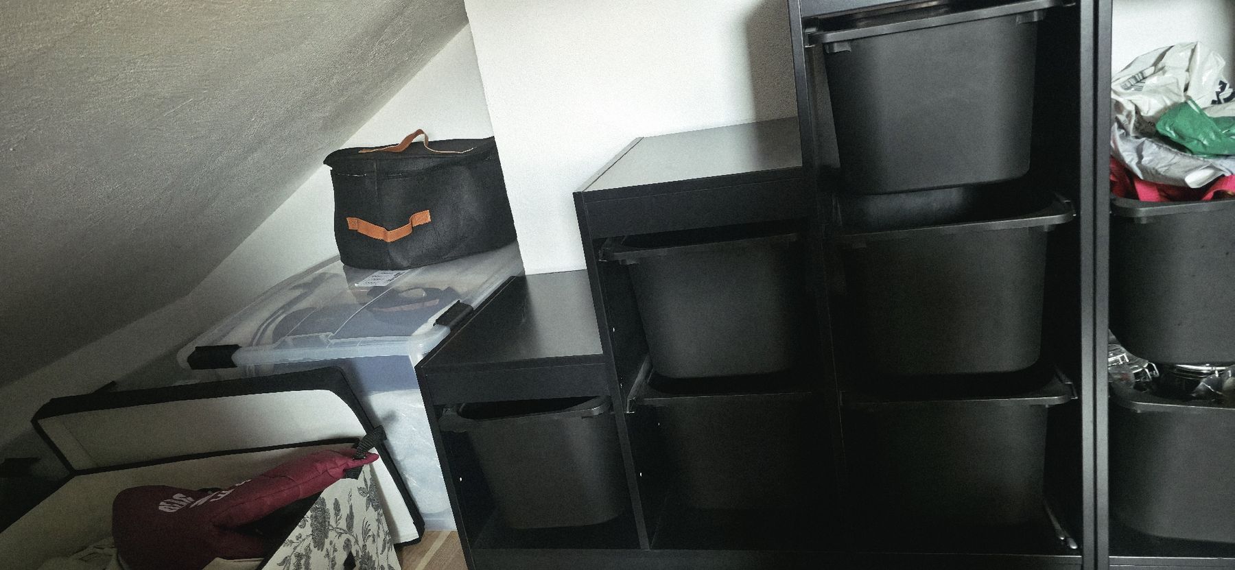 Cassettiere: Trofast IKEA black – Usato da St. Pantaleon venduto da dor_5yzm 1