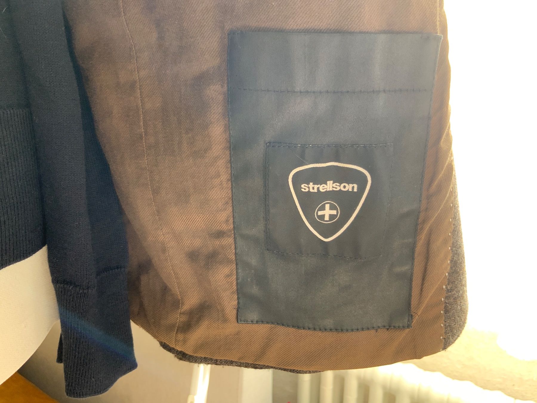 Strellson Jacken: Strellson blazer br 50 – Gebraucht aus Langnau am Albis von Judithsebi 7