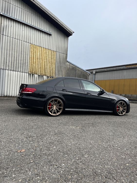 Mercedes Benz e63 s Frisch ab MFK