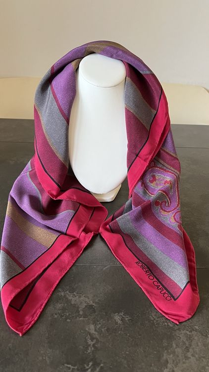 Vêtements d'occasion « foulards soie blanc