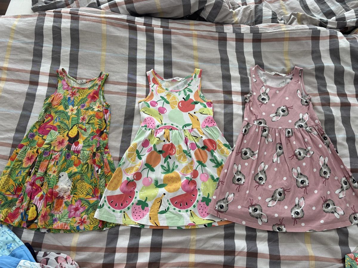 H&M Lotti & Set di vestiti: Sommer Kleider Paket – Usato da Rüti ZH venduto da Crystal_Bloom 2