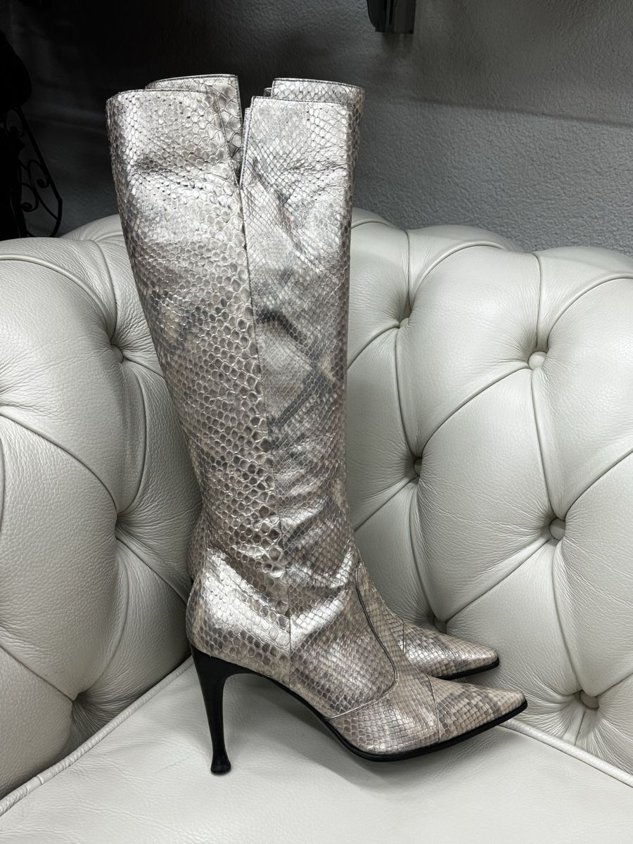 Sergio Rossi Scarpe da donna: Sergio Rossi piton Stiefel NP 1450.- – Nuovo (secondo la descrizione) da Lachen SZ venduto da HelvetiaLuxury