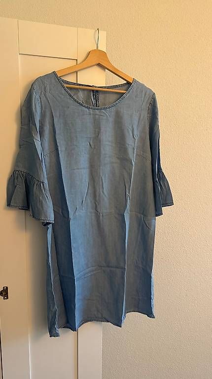 Vestiti: Jeanskleid – Usato da Rothenthurm venduto da Lynn_DM