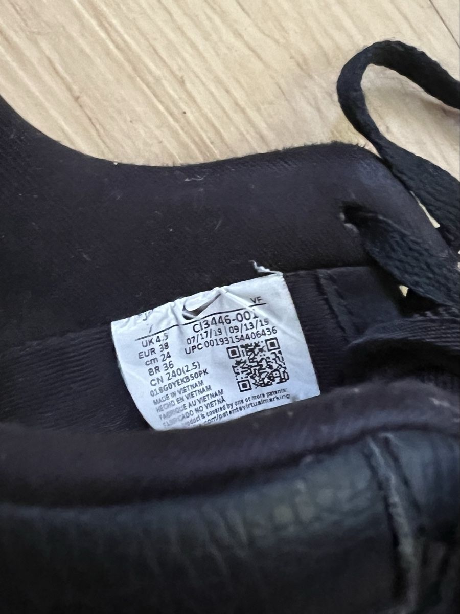 Nike Scarpe da uomo: Nike Air Force 1 schwarz Grösse 38  – Usato da moosseedorf venduto da andrina.salis 2