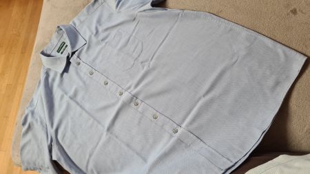 Hellblaues superschönes Hemd gr.3 XL