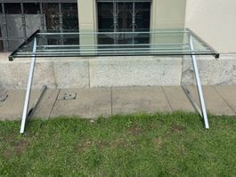 Glasschreibtisch Metallgestell