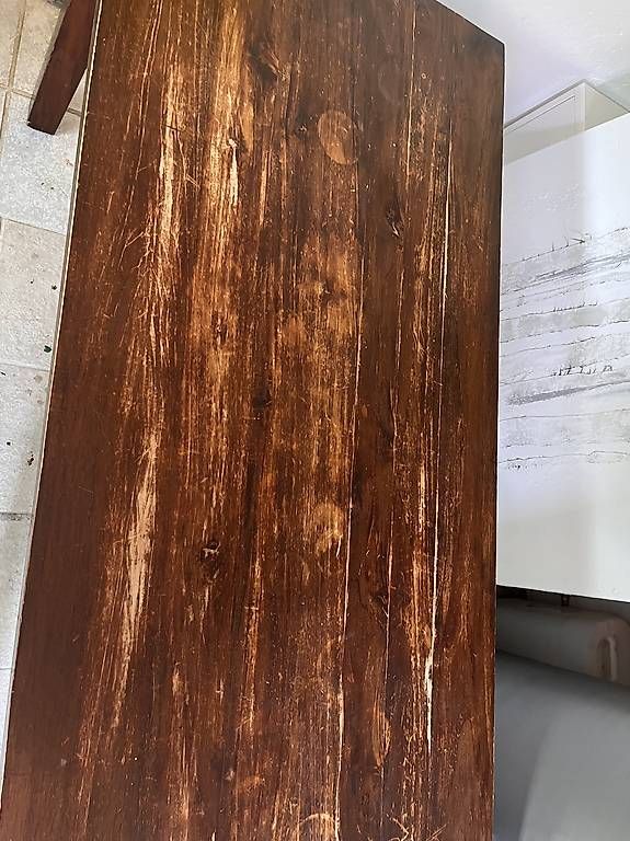 Tavoli: Holztisch massiv, dunkel gebeizt – Usato da Solothurn venduto da Ann4500 4