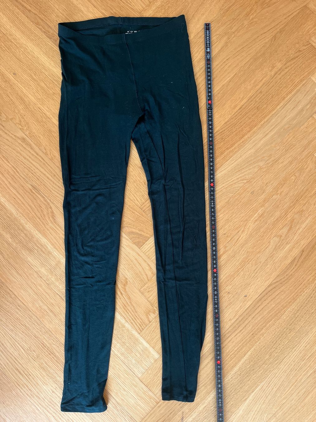 Top: Kowa Yoga Set Dunkelgrün – Usato da Zürich venduto da bretxo 7