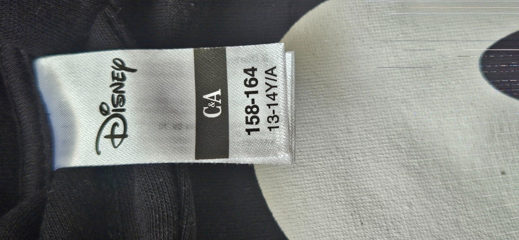 Pullover & Sweatshirts: Pullover Micky Maus Gr.158/164 – Gebraucht aus Basel von Ricardo.adela24 4