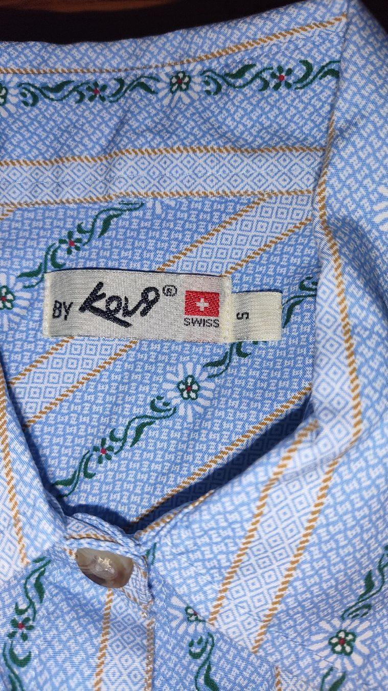 Camicette: Kowi Swiss Hemd, Grösse S, hellblau Edelweiss – Usato da Herznach venduto da Haeusi3 1
