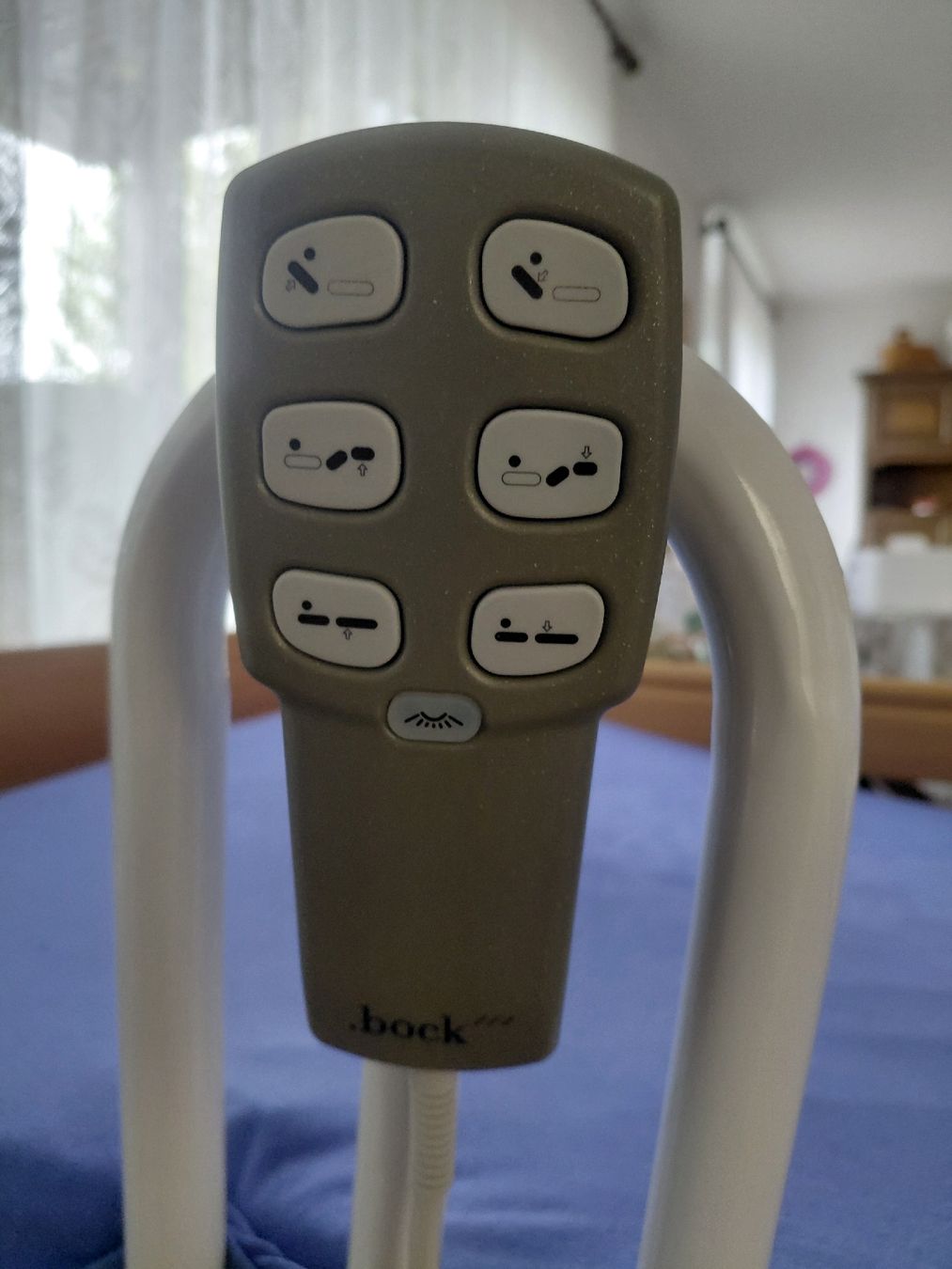 Letti: Pflegebett Krankenbett belluno – Usato da Kriechenwil venduto da mf3065 2