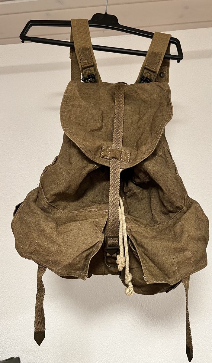 Zaini: Armeerucksack Vintage – Usato da Sevelen venduto da Ritiplampi