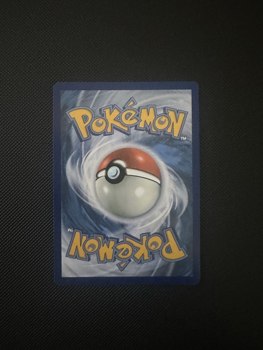 Pokémon Carte collezionabili: Milcery - Pokemon  Stellar Crown - 152/142 EN – Usato da Möhlin venduto da ChariShop-TCG 1