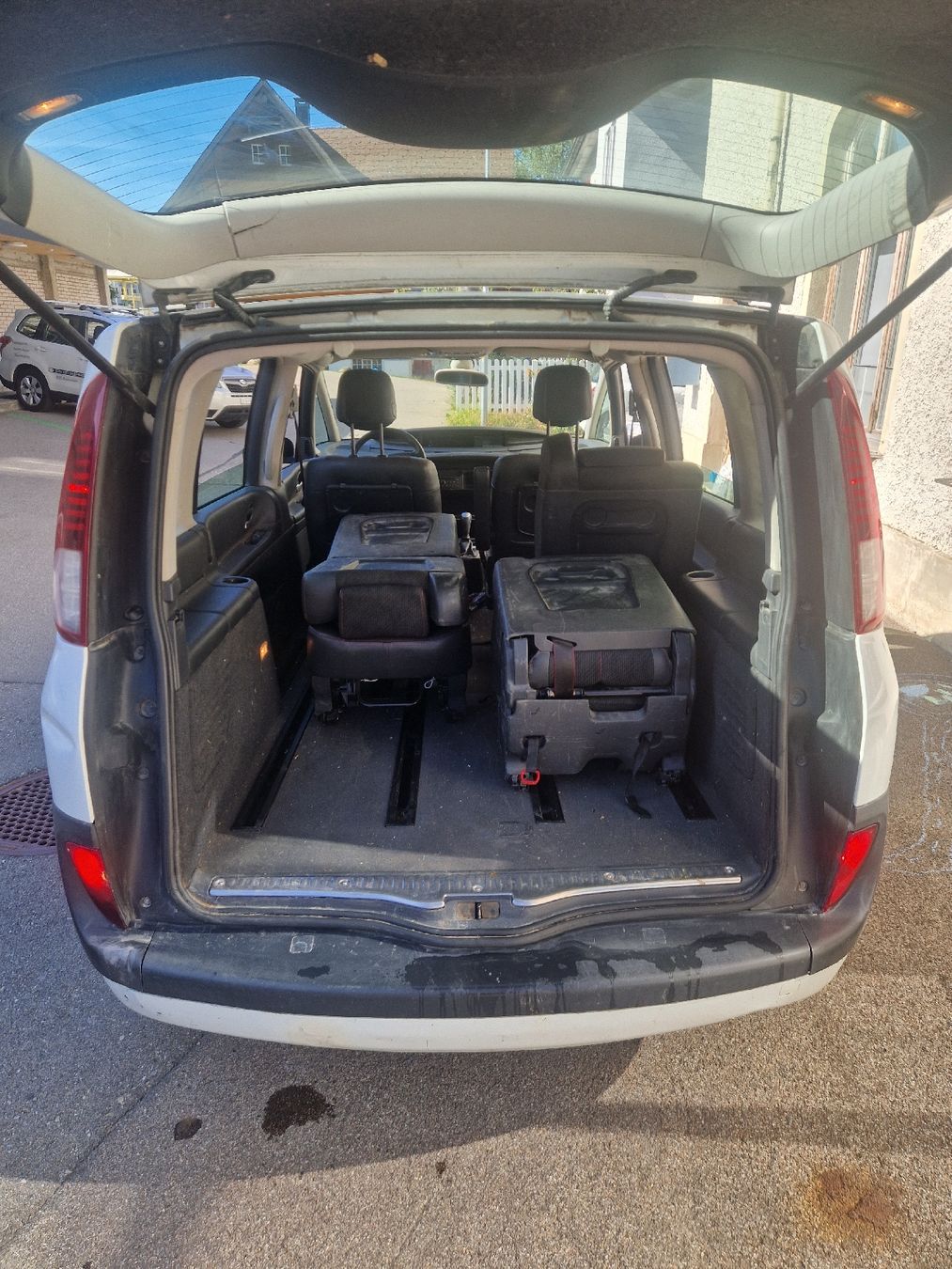 Renault Automobili: Renault Espace 2.0 dCi – Difettoso da Brunnadern venduto da Landolt66 5