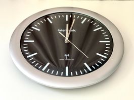 Horloge radio-contrôlée Intertronic