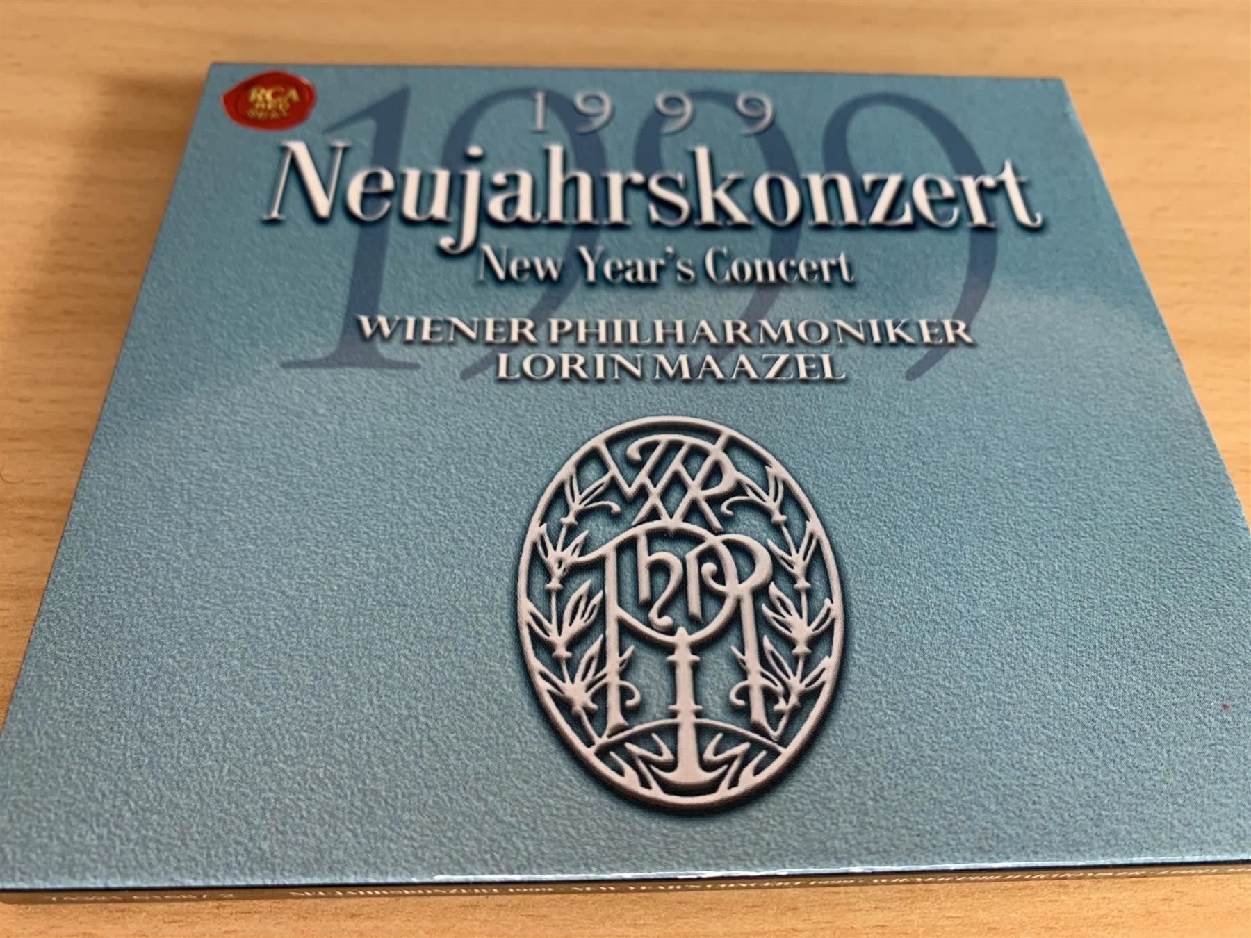 CD: Neujahrskonzert 1999 New Year's Concert – Usato da Rikon im Tösstal venduto da Alpenmutz