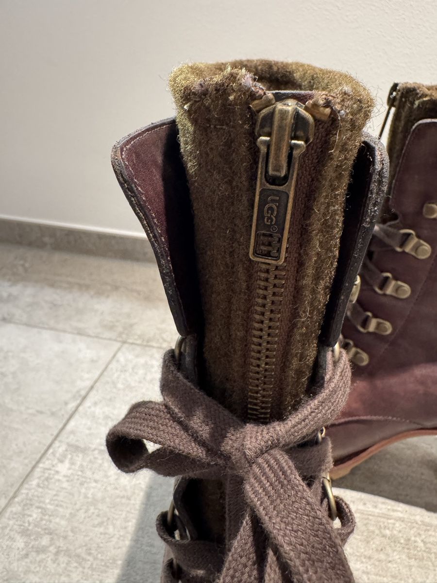Ugg Scarpe da donna: UGG Boots / Stiefeletten Gr. 39 – Usato da Winkel venduto da Spaedi0 4