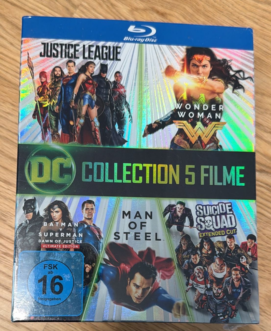 Tutti i DVDs: DC COLLECTION 5 FILME BLU-RAYS – Nuovo e nell'imballaggio originale da Zürich venduto da freioccasionen