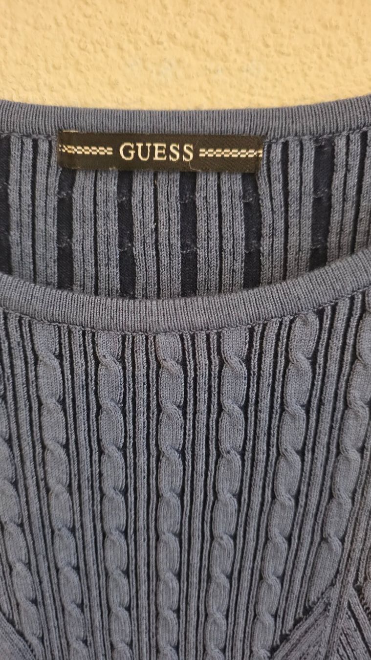 Guess Vestiti: Guess Strickkleid – Usato da Wängi venduto da Maelstrom 2