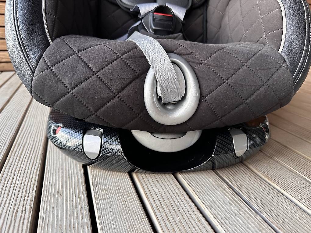 Seggiolini per auto: Britax Römer Kindersitz- EXKLUSIV – Usato da Kaltbach venduto da eagle013 4