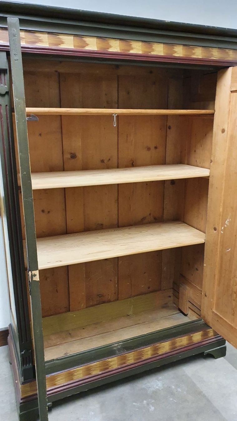 Armadi: ALTE BEMAHLTE SCHRANK ZERLEGBAR – Usato da Dietikon venduto da brocki-eyra 6